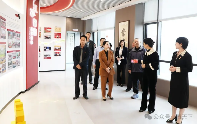 ��֮�����ĵ�Ⱥ������